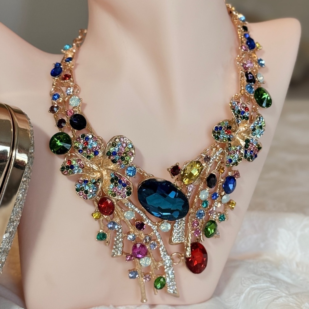 ⚜️ Elegant Multicolor Gemstone Necklace - Picture 1 of 9
